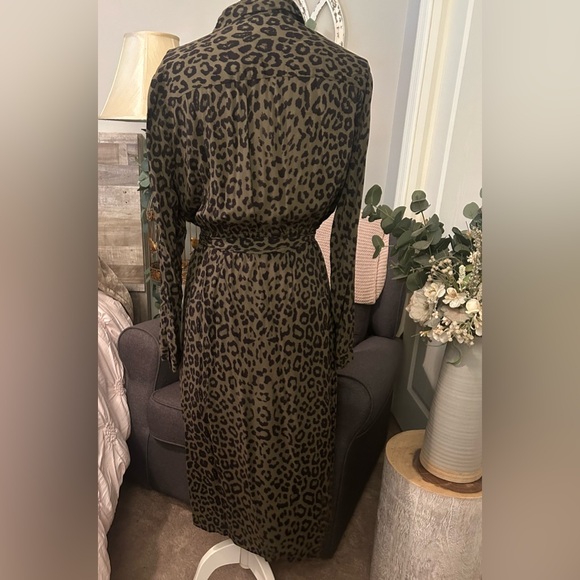 Lucky Brand Cheetah Print Button up Dress w/ Tie - Picture 2 of 9